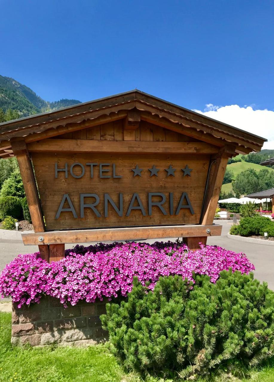Hotel Arnaria Ortisei Exteriör bild