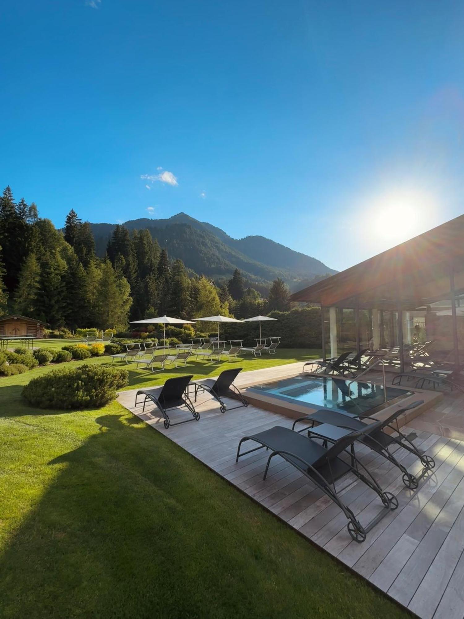 Hotel Arnaria Ortisei Exteriör bild